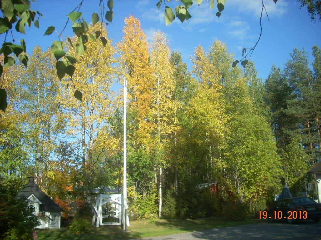 Ruska Bed & Breakfast Taivalkoski Eksteriør billede