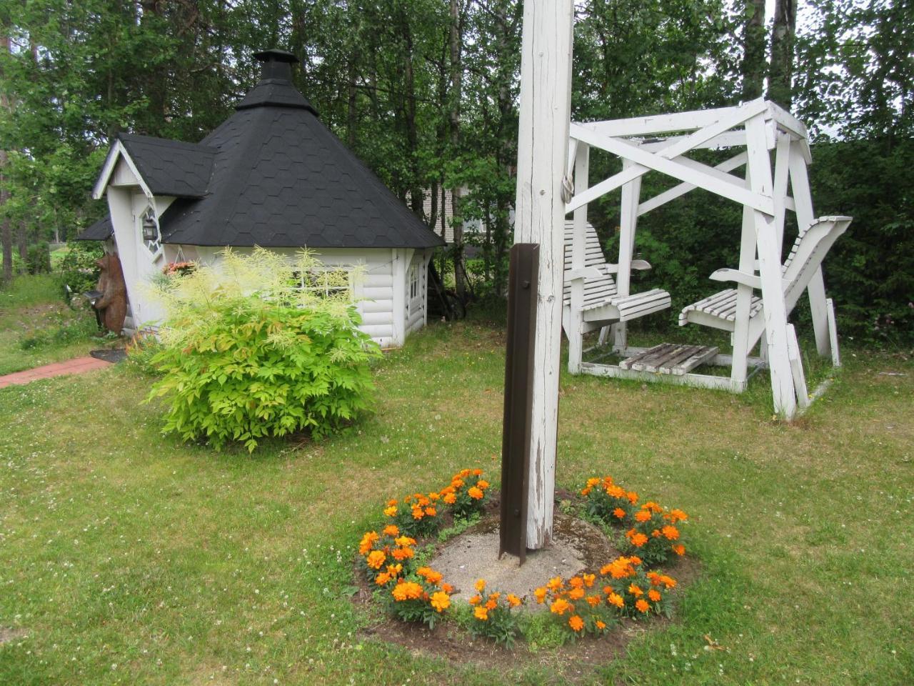 Ruska Bed & Breakfast Taivalkoski Eksteriør billede